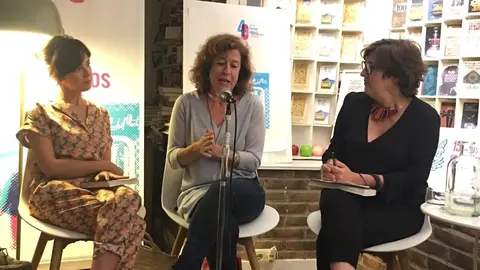 berna gonzalez  harbour en una presentaci&oacute;n