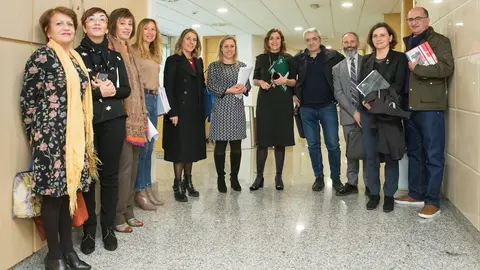 La consejera de Presidencia, Interior, Justicia y Acci&oacute;n Exterior, Paula Fern&aacute;ndez Via&ntilde;a, preside la constituci&oacute;n de la comisi&oacute;n especializada sobre responsabilidad socia