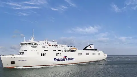 Barco de Brittany Ferries que realiza el trayecto Santander-Cork