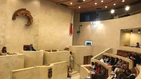 Pleno del Parlamento de Cantabria