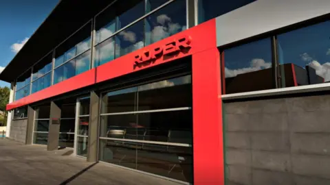 Captura de pantalla 2020-02-09 a las 12.20.39