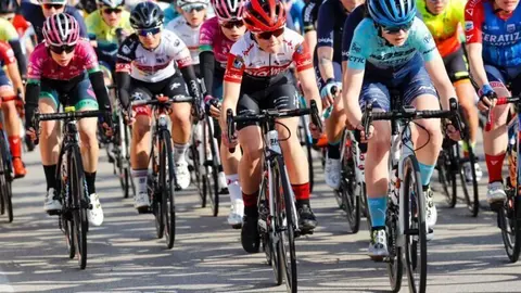 suana-perez-vuelta-cv-feminas-2020-800x445