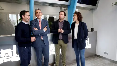 El vicepresidente Pablo Zuloaga en la inauguraci&oacute;n de la nueva taquilla del Palacio de Festivales