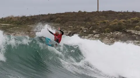 El surfista Pablo Guti&eacute;rrez, organizador del Rip Curl Santa Marina Challenge