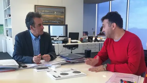 Mart&iacute;n analiza con el alcalde de Marina de Cudeyo la creaci&oacute;n de 800.000 m2 de suelo industrial en el municipio
