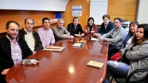 PP se re&uacute;ne con organizaciones agrarias y ganaderas
