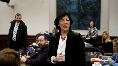 La ministra de Educaci&oacute;n y Formaci&oacute;n Profesional, Isabel Cela&aacute;, en la Comisi&oacute;n de Educaci&oacute;n y FP del Congreso