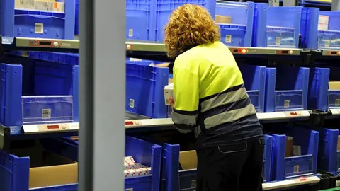 Mujer trabajadora, empresa, empleada, trabajo, igualdad, brecha salarial