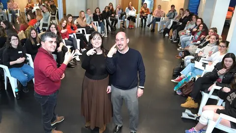 Taller Lengua de Signos en Espacio Joven