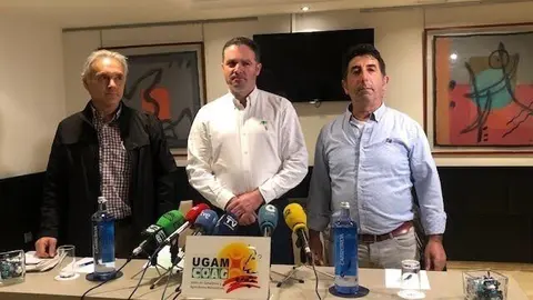 G&aacute;spar Anabitarte (UGAM-COAG), Enrique Ortiz (ASAJA)  y Alberto P&eacute;rez (UPA)