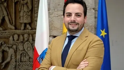 El diputado del PP en el Parlamento de Cantabria &Aacute;lvaro Aguirre