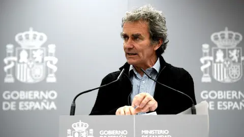 El director del Centro de Coordinaci&oacute;n de Alertas y Emergencias Sanitarias del Ministerio de Sanidad, Fernando Sim&oacute;n en rueda de prensa tras el Comit&eacute; de Evoluci&oacute;n y Seguimiento del coronavirus en el Ministerio de Sanidad, en Madrid (Espa&ntilde;a), a 2 de marzo