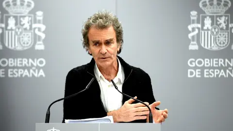 El director del Centro de Coordinaci&oacute;n de Alertas y Emergencias Sanitarias, Fernando Sim&oacute;n, comparece en rueda de prensa tras la reuni&oacute;n del Comit&eacute; de Seguimiento del Coronavirus. Ministerio de Sanidad.