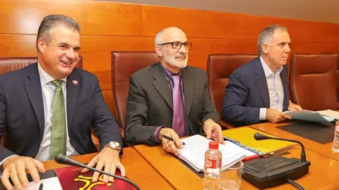 El consejero de Sanidad, Miguel Rodr&iacute;guez, comparece ante la Comisi&oacute;n de Econom&iacute;a y Hacienda para informar de los presupuestos de su departamento para 2020