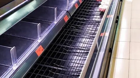 Lineales de supermado vac&iacute;os.