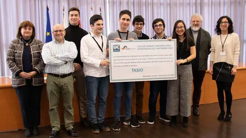 Equipo 'Tasio', ganador de la Liga de Debate 2020 de la UC