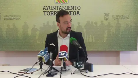 Javier L&oacute;pez Estrada, alcalde de Torrelavega 