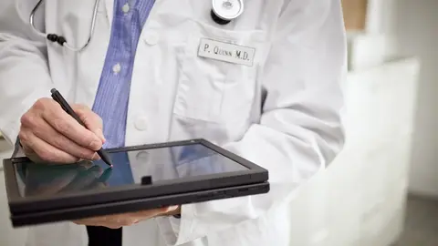 M&eacute;dico, Recurso