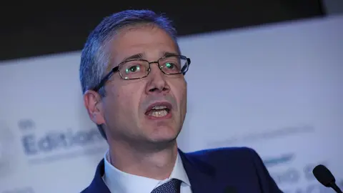 El gobernador del Banco de Espa&ntilde;a, Pablo Hern&aacute;ndez de Cos, interviene en la primera jornada de la X edici&oacute;n del 'Spain Investors Day' en el Palacio de la Bolsa de Madrid el 14 de enero de 2020.