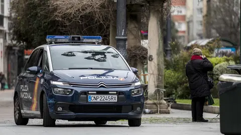 DAVID S. BUSTAMANTE 17/03/2020 SANTANDER/ CANTABRIA La Unidad Militar de Emergencias UME realiza apoyo de seguridad en Santander tras decretarse el Estado de Alerta en Espa&ntilde;a por el Coronavirus COVID-19 