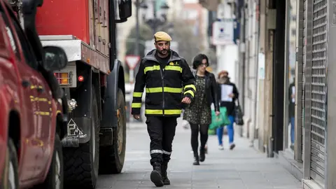 DAVID S. BUSTAMANTE 17/03/2020 SANTANDER/ CANTABRIA La Unidad Militar de Emergencias UME realiza apoyo de seguridad en Santander tras decretarse el Estado de Alerta en Espa&ntilde;a por el Coronavirus COVID-19 