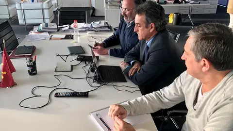 El consejero, Francisco Mart&iacute;n, en la sectorial de Industria