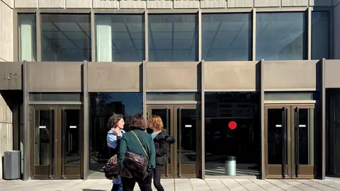 Entrada al Ministerio de Econom&iacute;a y Empresa y al Ministerio de Ciencia, Innovaci&oacute;n y Universidades, en Madrid (Espa&ntilde;a) a 24 de febrero de 2020.