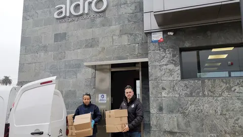 El Racing y Aldro donan delantales por el coronavirus