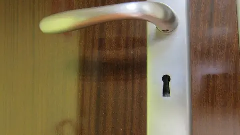 Santander aplazar&aacute; el pago del alquiler de abril a los inquilinos de las VPO que lo soliciten