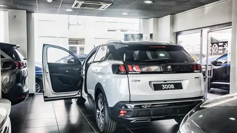 Los ERTEs en los concesionarios afectar&aacute;n a 4.500 trabajadores en Baleares.