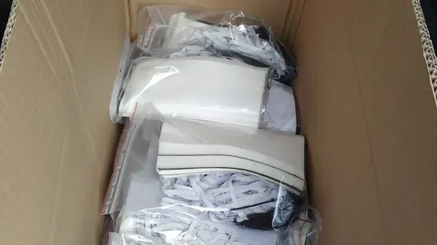 Kits para fabricaci&oacute;n de mascarillas proporcionados por Textil Santanderina