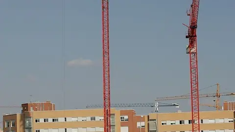 Recurso viviendas en construcci&oacute;n. Obras de edificios.