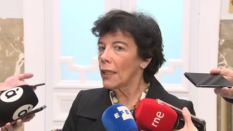 La ministra de Educaci&oacute;n y Formaci&oacute;n Profesional, Isabel Cela&aacute;, ha anunciado que el Gobierno "en conjunto" presentar&aacute; en el Congreso enmiendas al proyecto de reforma educativa aprobado este martes.
