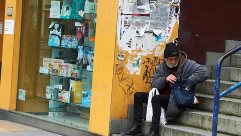 Cantabria trabaja con el Obispado para habilitar otro centro para personas sin techo