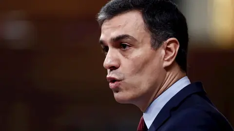 El presidente del Gobierno, Pedro S&aacute;nchez, durante su intervenci&oacute;n en el pleno del Congreso celebrado este jueves para aprobar una nueva pr&oacute;rroga del estado de alarma