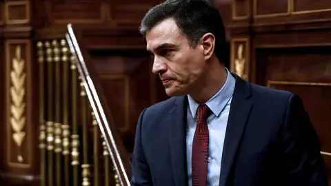 El presidente del Gobierno, Pedro S&aacute;nchez, tras su intervenci&oacute;n en el pleno celebrado este jueves en el Congreso