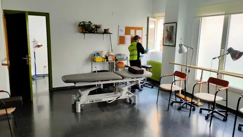 FOTO UME CENTRO SALUD AMPUERO 2