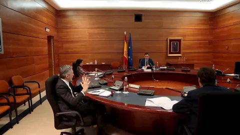 Reuni&oacute;n del Consejo de Ministros en el Palacio de la Moncloa para analizar los posibles Pactos de la Moncloa que se podr&iacute;an hacer efectivos en las pr&oacute;ximas semanas, en Madrid (Espa&ntilde;a) a 14 de abril de 2020.