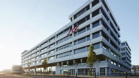 Edificio de Six Group, proveedor de servicios financieros que opera la Bolsa de Z&uacute;rich., la principal Bolsa de Valores de Suiza.