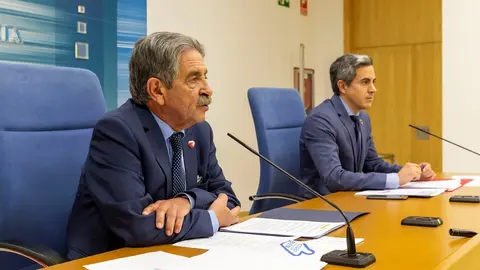 El presidente de Cantabria, Miguel &Aacute;ngel Revilla, y el vicepresidente, Pablo Zuloaga