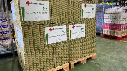 Donaci&oacute;n productos Corte Ingl&eacute;s a Cruz Roja