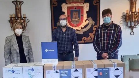 Sayme dona material de protecci&oacute;n al Ayuntamiento de Camargo