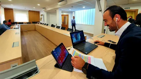 Primer Pleno telem&aacute;tico en el Ayuntamiento de Torrelavega, sobre el Covid y la levantaci&oacute;n de la suspensi&oacute;n del presupuesto de 2020