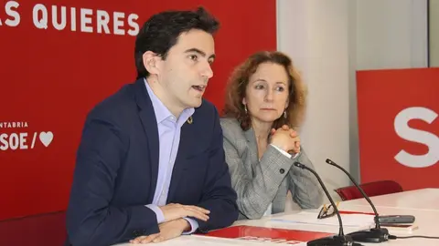 Pedro Casares e Isabel Fern&aacute;ndez, diputado nacional y senadora del PSOE por Cantabria