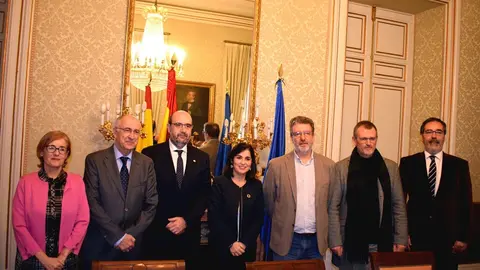 La ministra de Pol&iacute;tica Territorial y Funci&oacute;n P&uacute;blica, Carolina Darias, se re&uacute;ne con los representantes de los sindicatos.