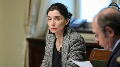 La presidenta de la Mesa del Senado, Pilar Llop, durante la Mesa del Senado, que no para la actividad durante el segundo d&iacute;a laborable del estado de alarma decretado por el coronavirus, en Madrid (Espa&ntilde;a), a 17 de marzo de 2020.