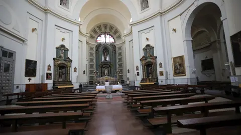 Interior de la Parroquia de San Sebasti&aacute;n. En Madrid, (Espa&ntilde;a), a 28 de abril de 2020.