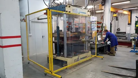 Nota Uc La Uc, En El Proyecto Europeo Incefa Scale Para Estudiar La Vida A Fatiga De Componentes Nucleares Y Dise&ntilde;ar Estructuras M&aacute;s Seguras