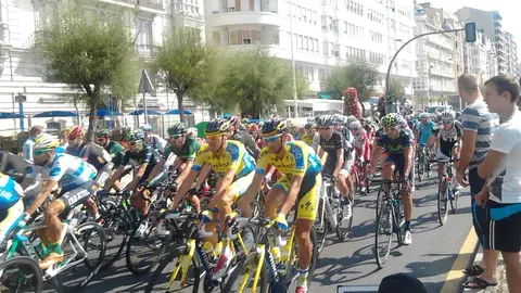 Vuelta ciclista a Espa&ntilde;a en Santander (archivo)