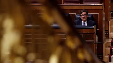 El ministro de Sanidad, Salvador Illa durante el Pleno del Congreso